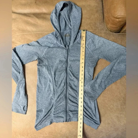 Athleta Fast Track Jacket Heather Gray Full Zip Women’s Size Medium - Picture 5 of 8